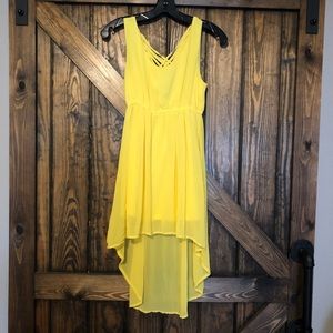 Yellow Hi-Low flowy dress size Small